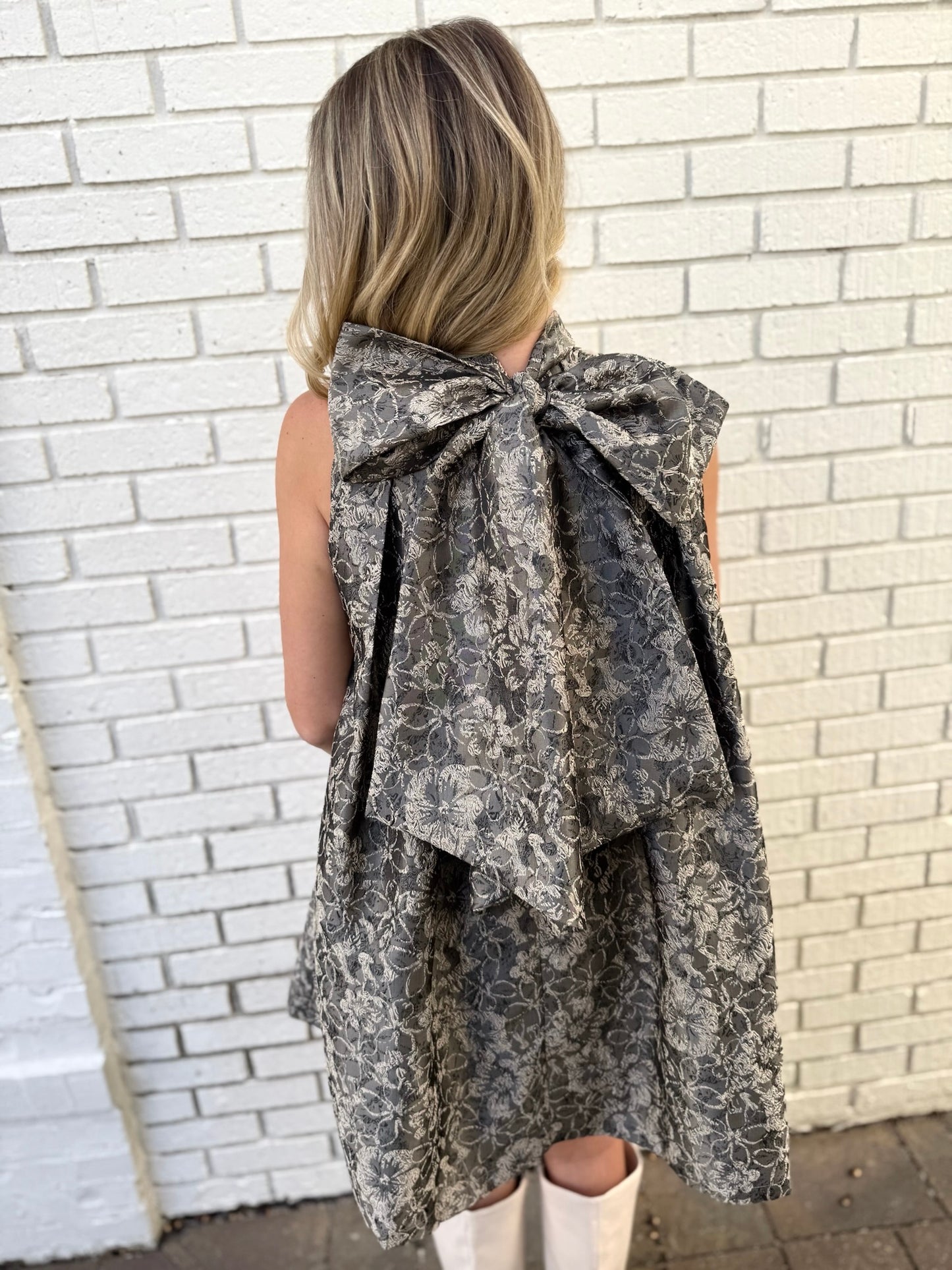 Floral Pattern Jacquard Dress
