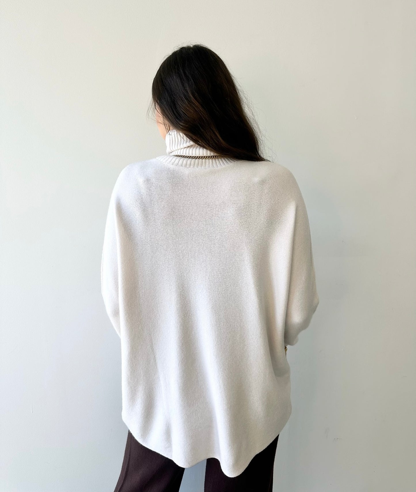 Italian Knit Turtleneck Top - Ivory