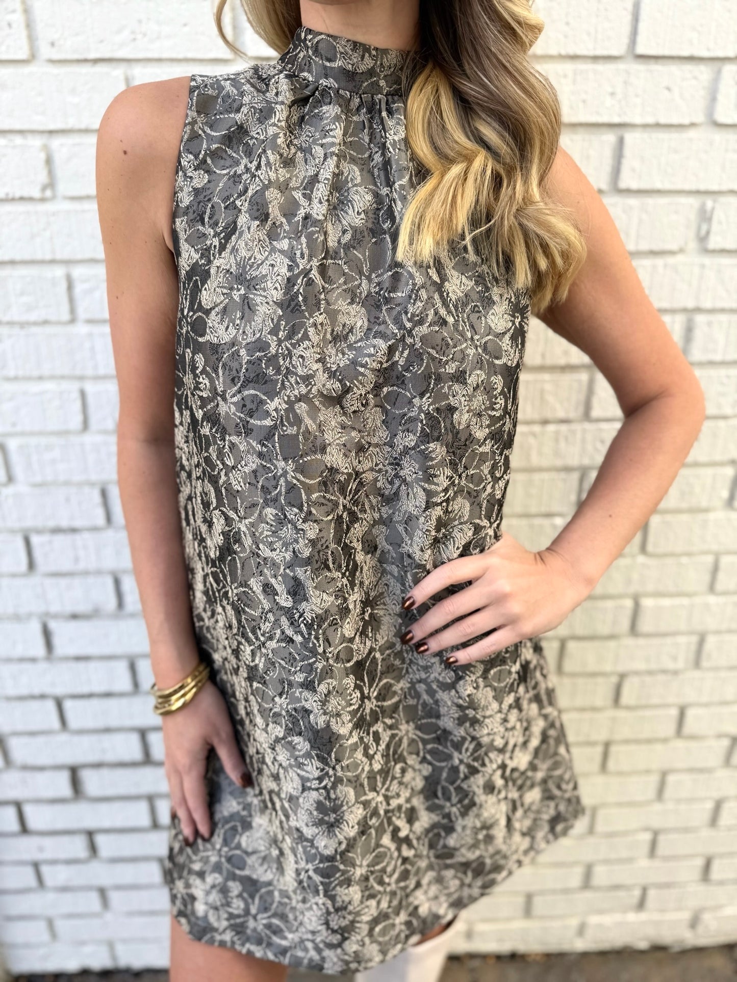 Floral Pattern Jacquard Dress