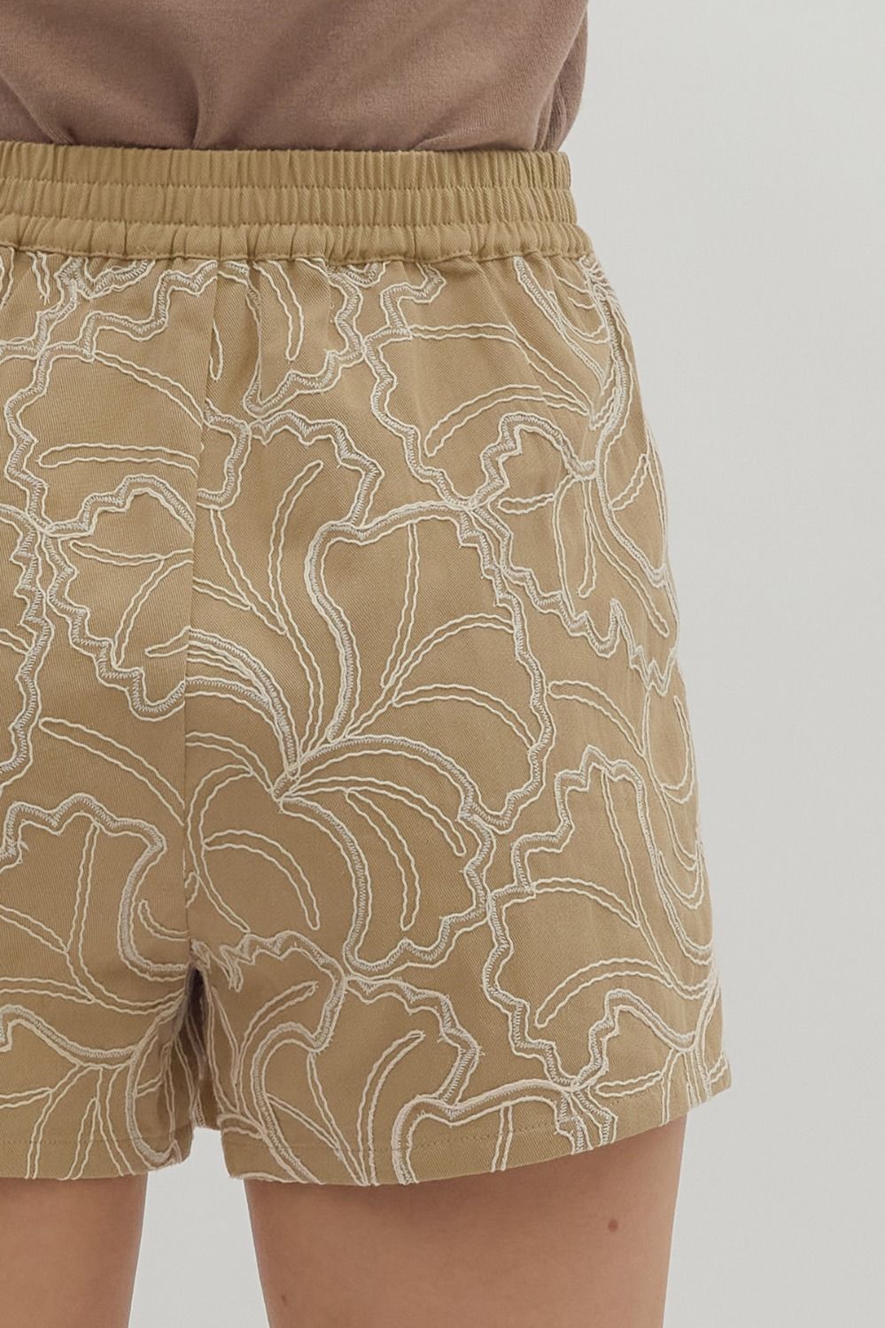 Claire Embroidered Floral Short