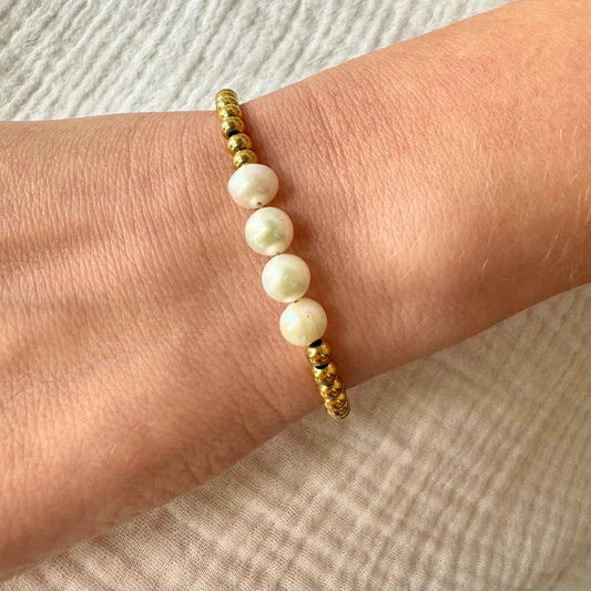 Gold Bead and Four Pearl Bracelet - Private Gallery Boutique