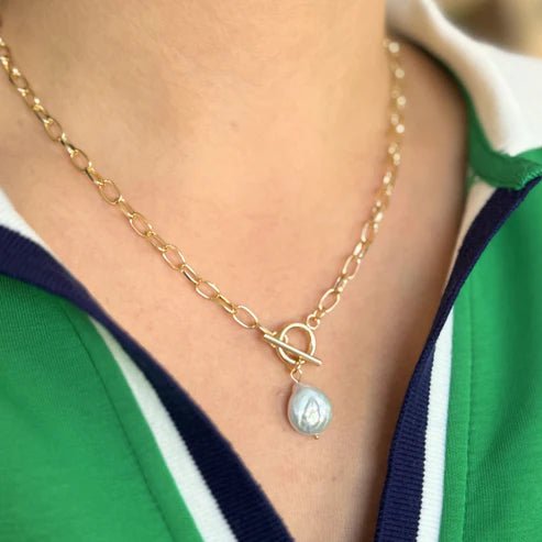 Gold Toggle Link Necklace with Freshwater Pearl - Private Gallery Boutique
