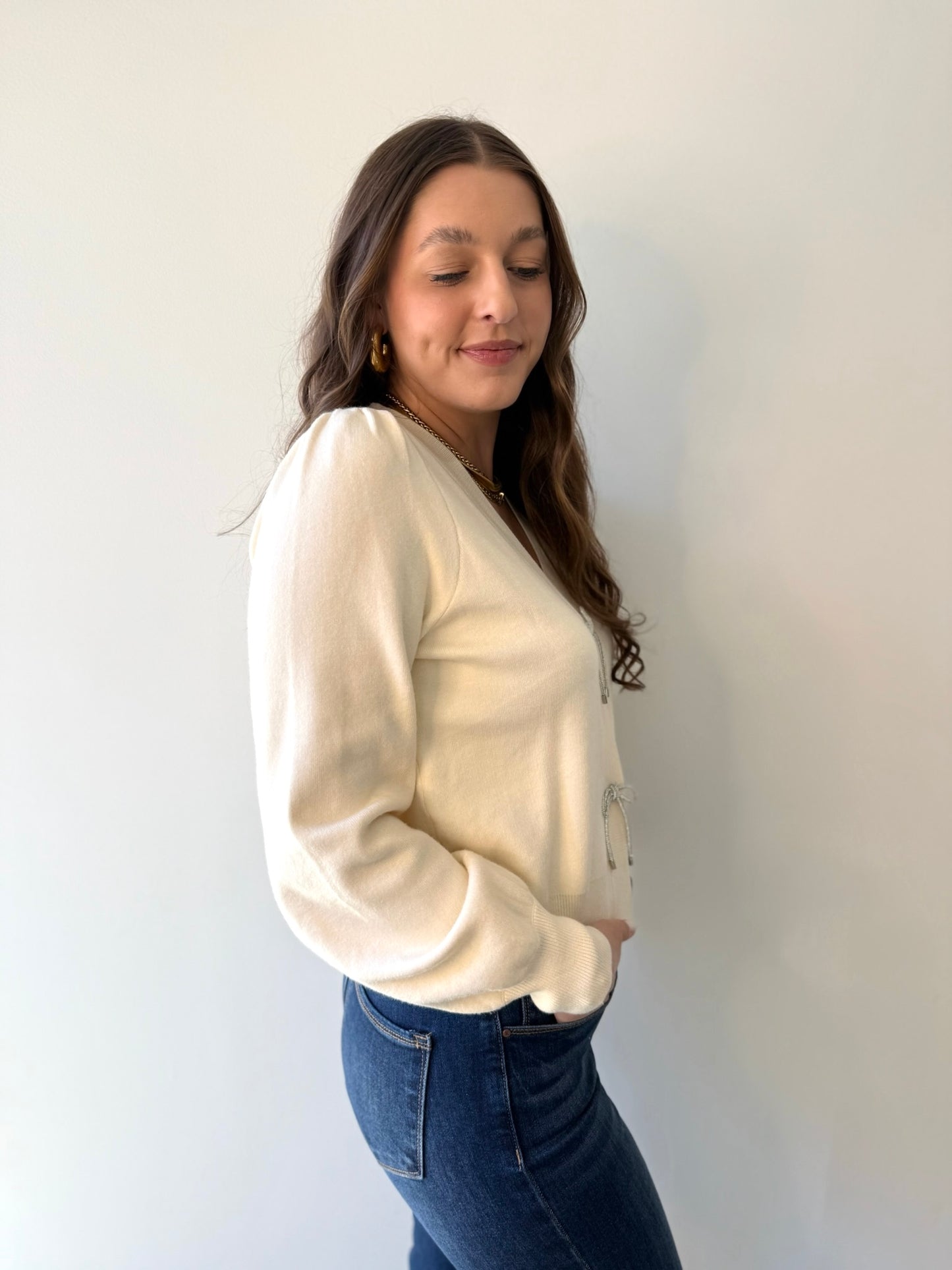 Delicate Ribbon Trim Knit Cardigan - Cream