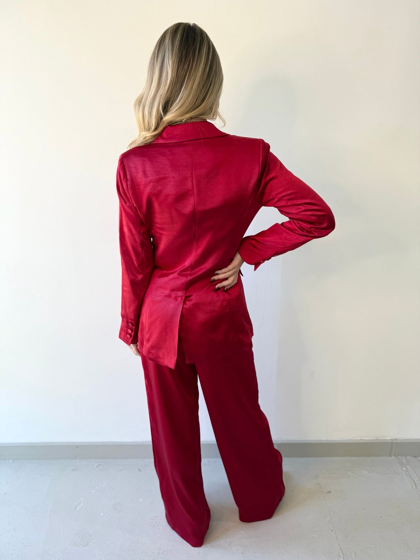 Evelyn Satin Blazer - Red