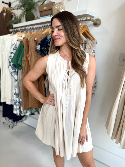 Box Pleated Linen Blend Dress