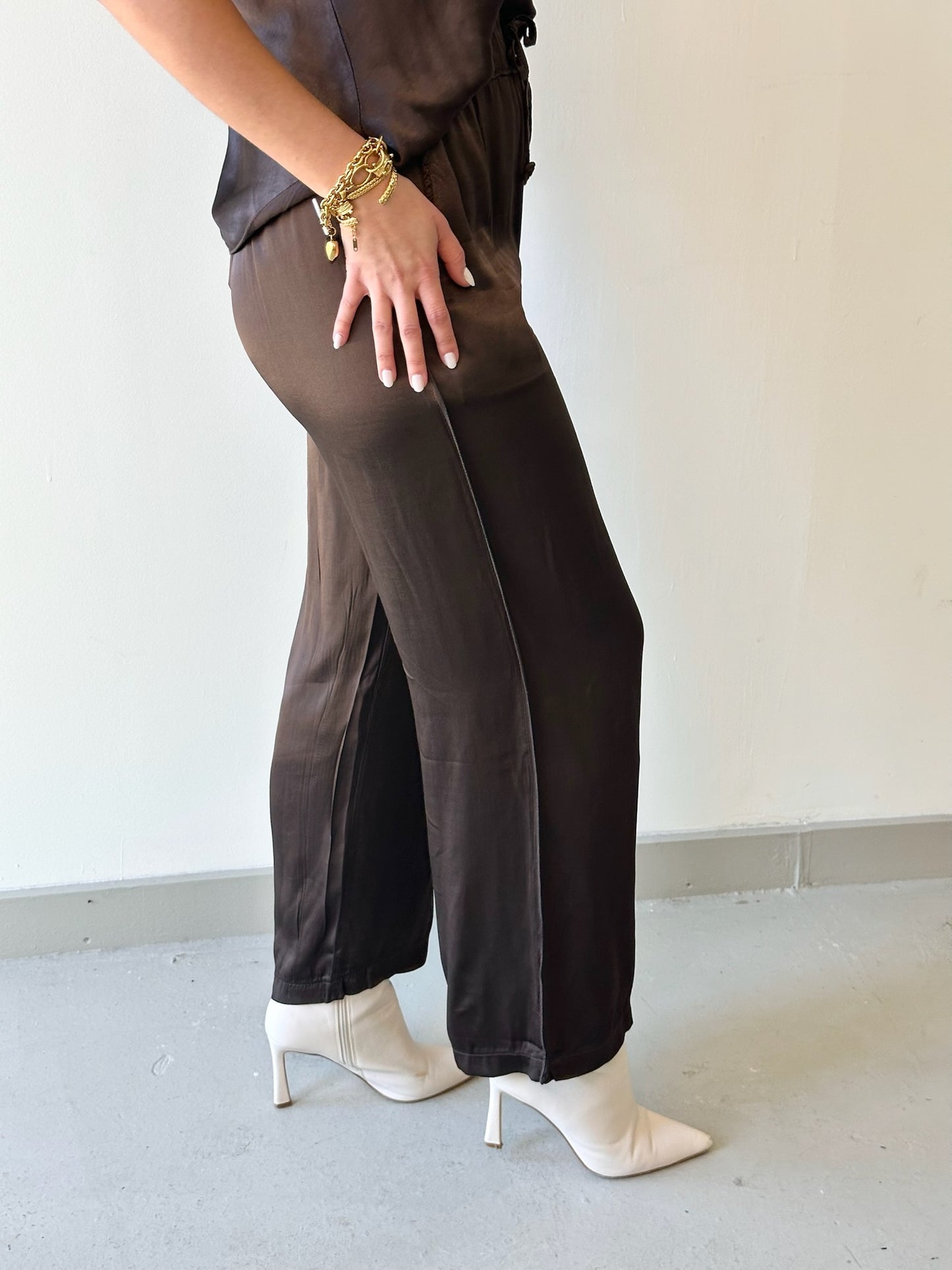 Italian Silky Straight Leg Pants - Brown