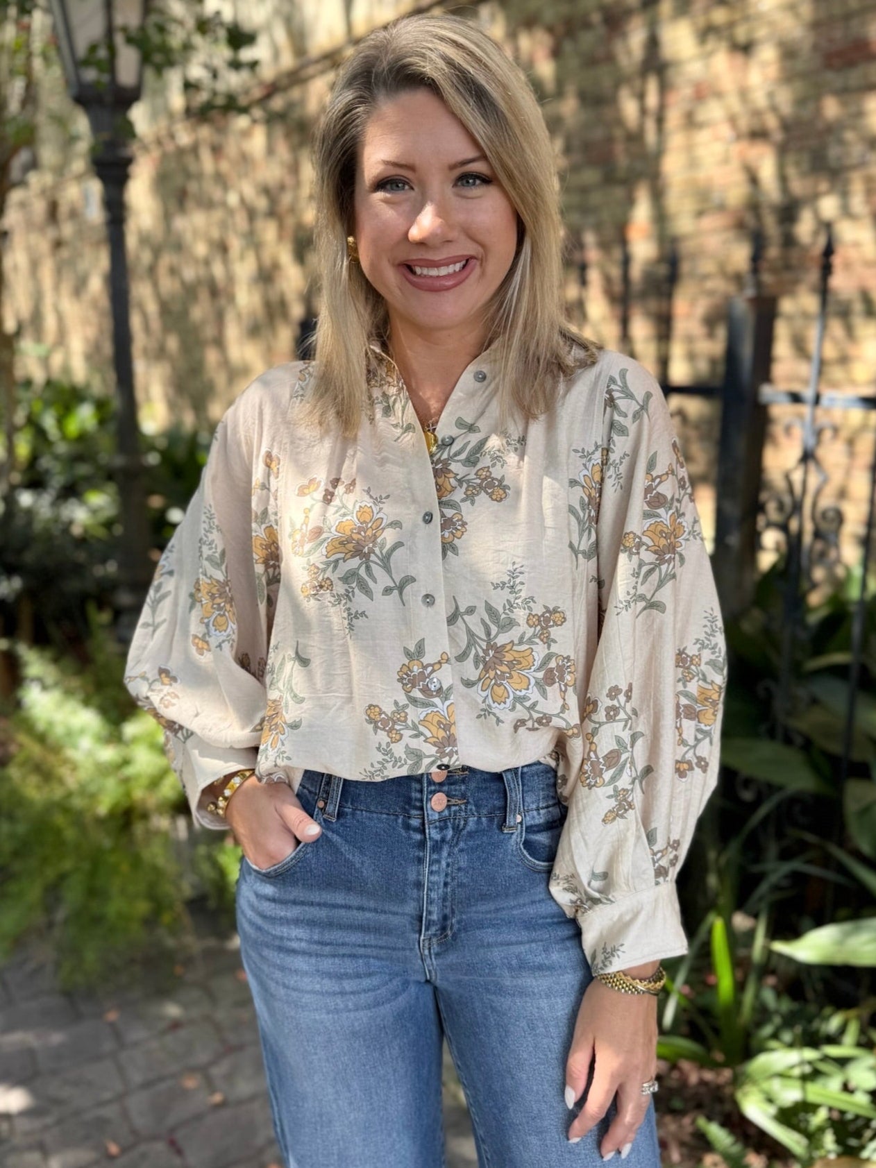 Classic Floral Pleated Shirt - Ecru