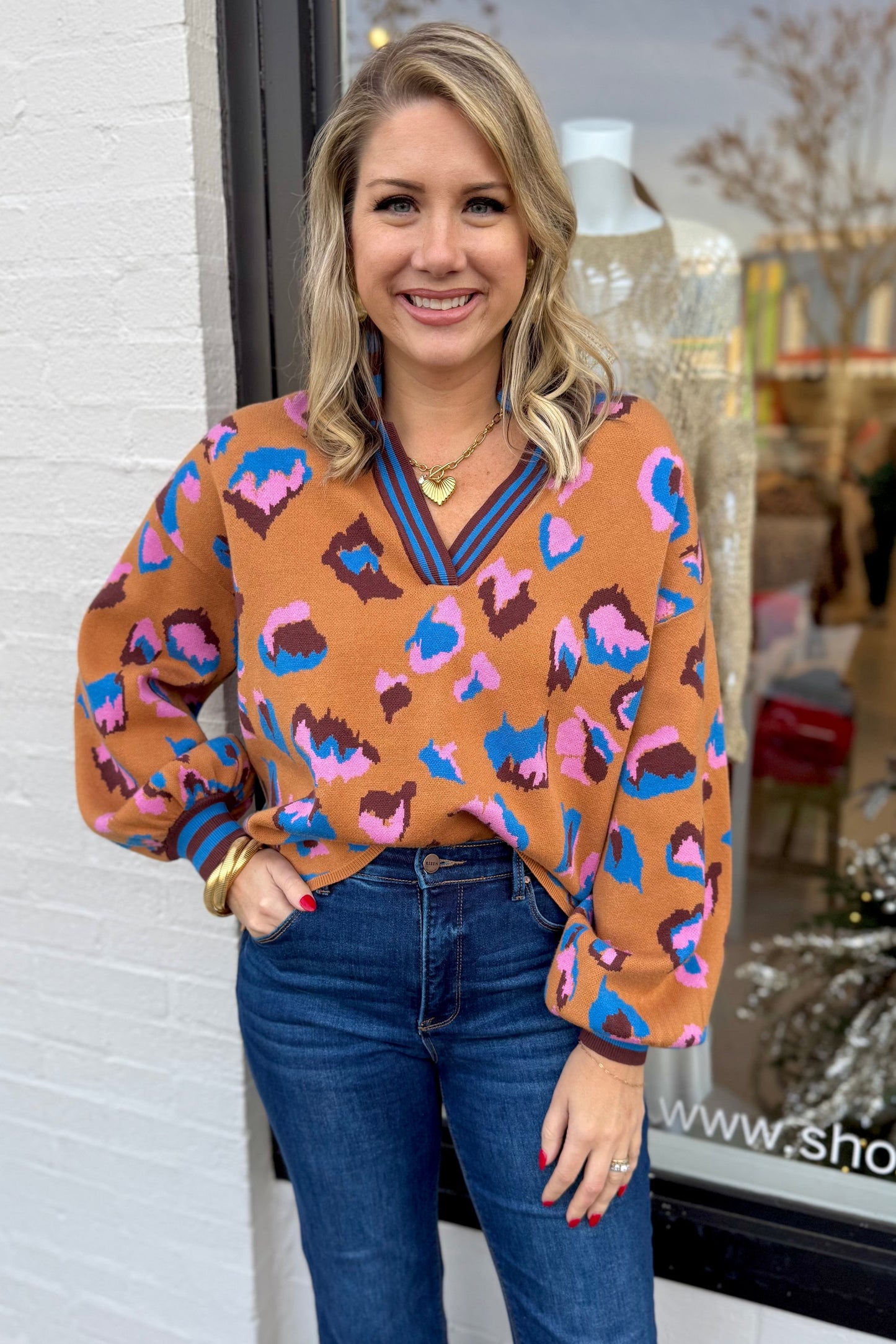 Animal Pattern V - neck Sweater - Private Gallery Boutique