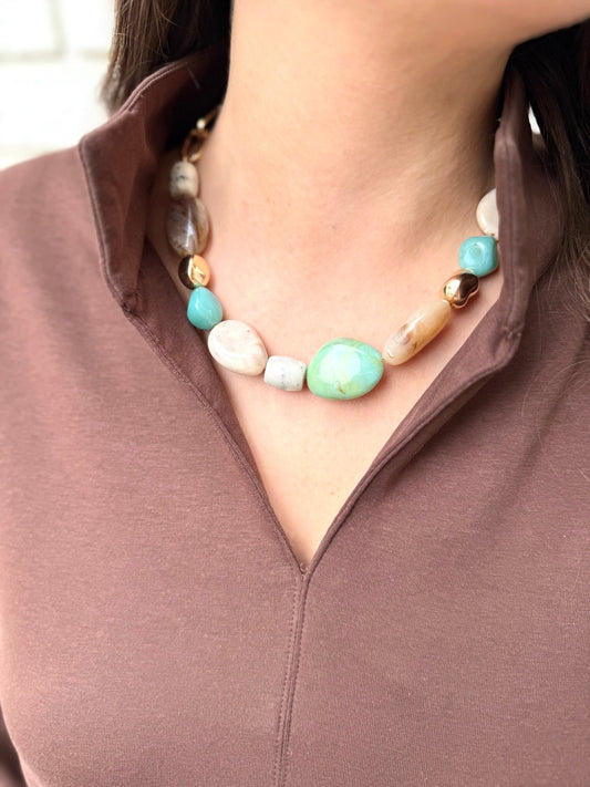 Chain Link & Stone Necklace - Private Gallery Boutique