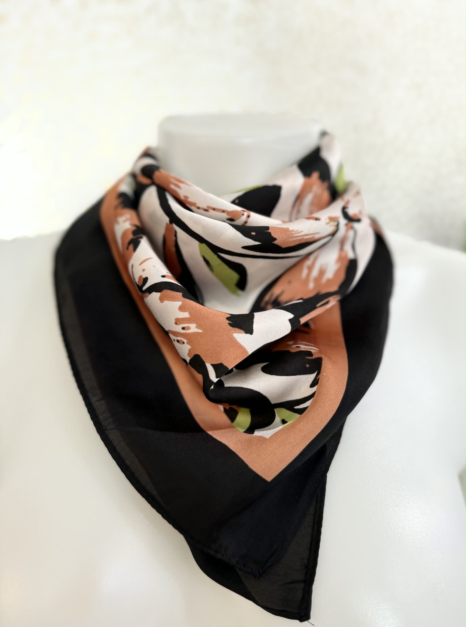Clara Scarf - Private Gallery Boutique
