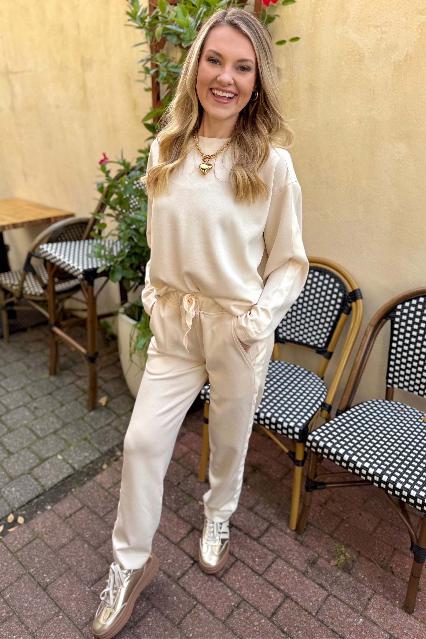 Contrast Satin Sweater & Pant Set - Private Gallery Boutique