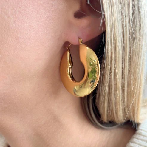 Gold Disc Hoop - Private Gallery Boutique