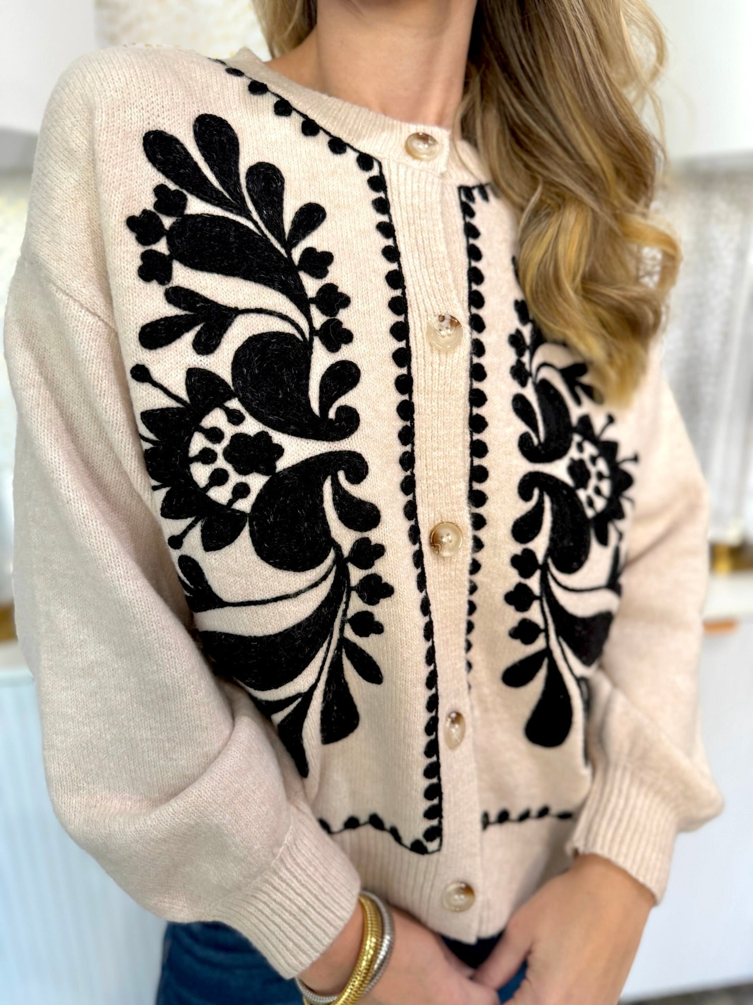 Willow Embroidered Cardigan - Private Gallery Boutique